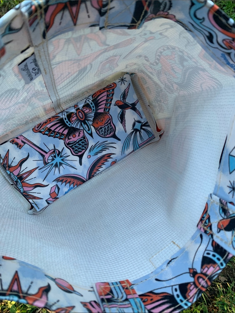 Consuela Vico Dreamy Grab N Go Mini Tote Bag - Picture 11 of 16
